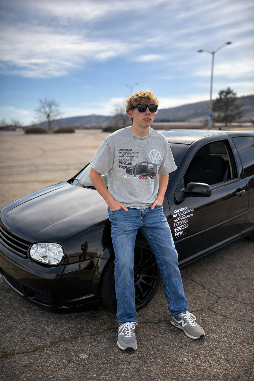 Volkswagen - GTI Mk4 // Custom Snow Wash Tee