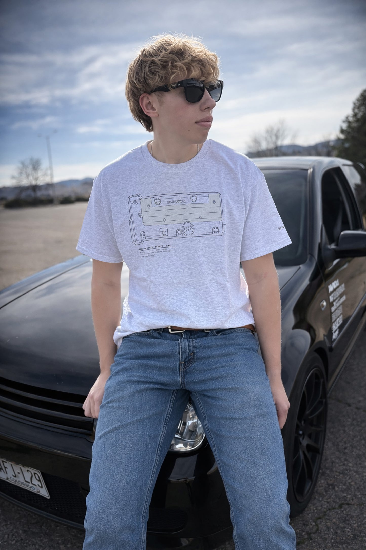 K-Series - Type-R // Lt Lines, Dk Shirt