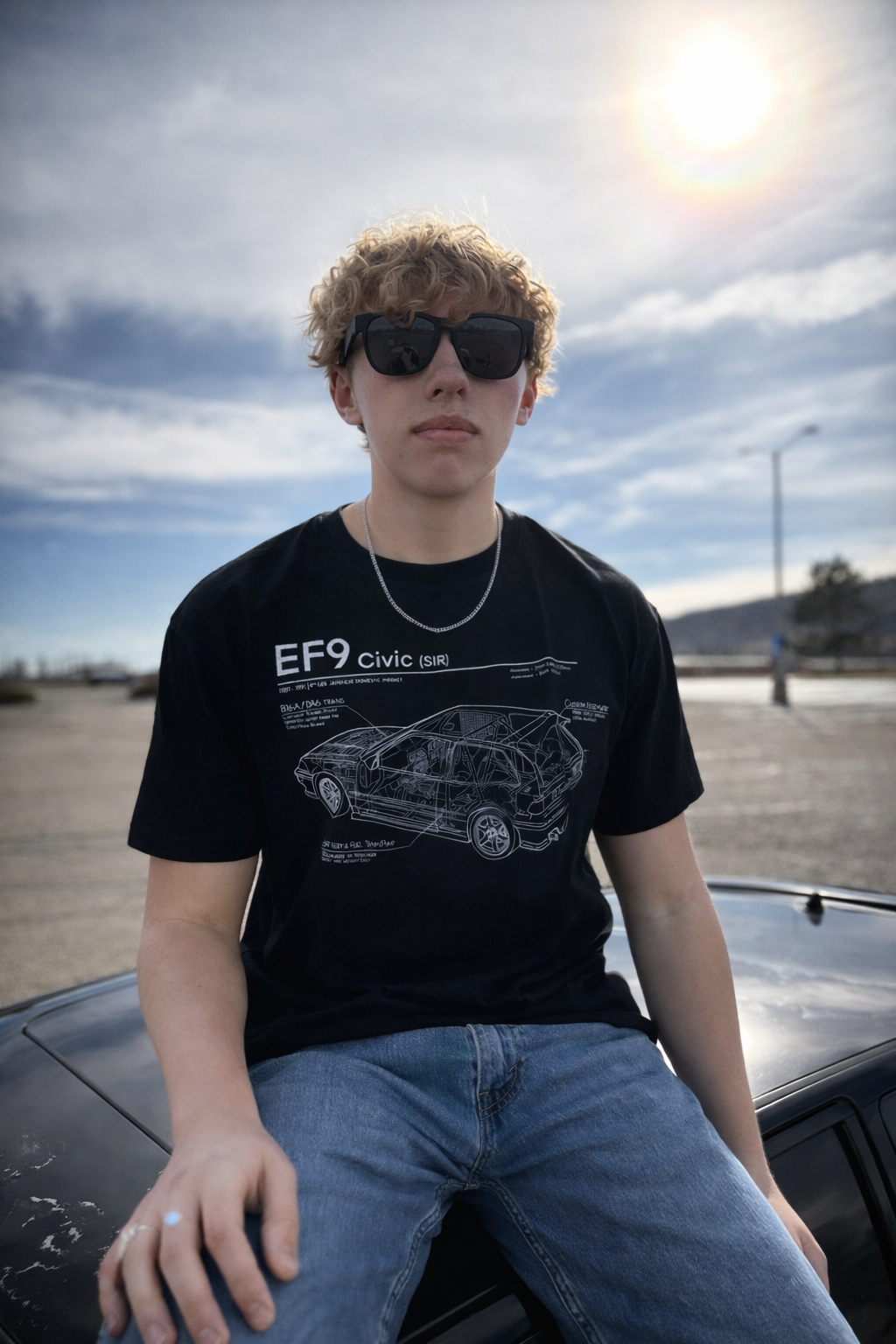 EF9 - Honda Civic SiR // White Lines, Dark Shirt
